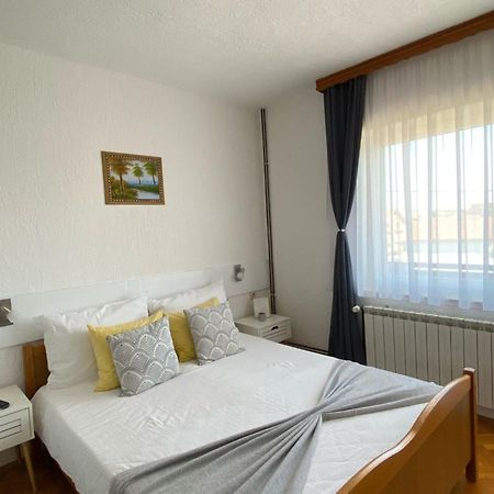 M&N Zafran Hotel Grabovac  Exterior photo